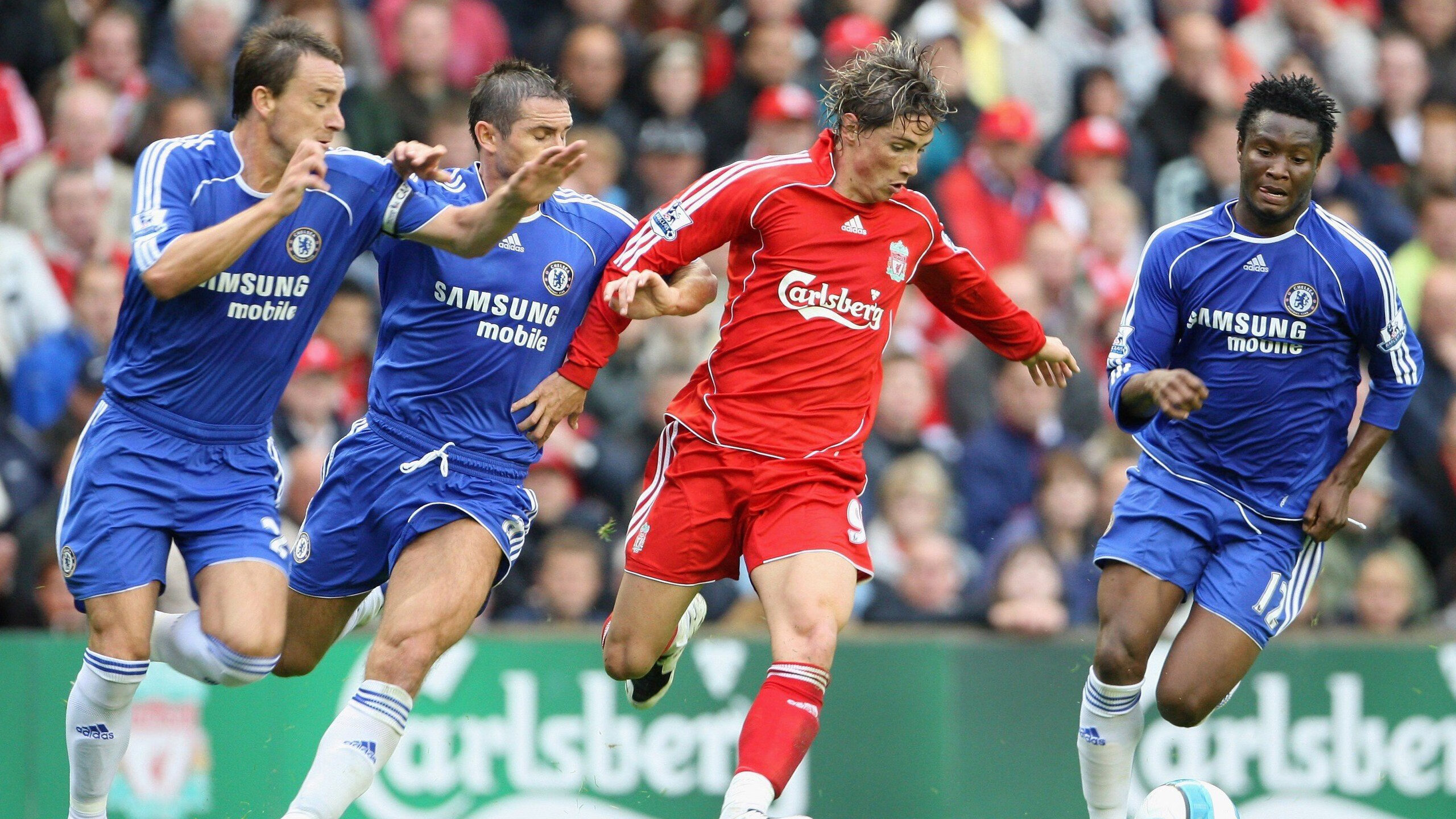 九游sports-火爆英超：争冠、保级、转会不断升温，英超主题 fire